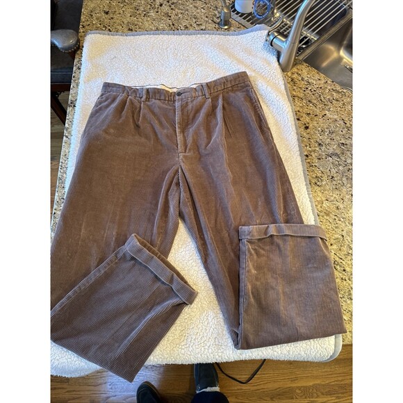 Brooks Brothers Elliot Mens Corduroy Pants 42 x 32 Pleated Relaxed Fit Brown - Picture 2 of 9